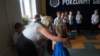 dsc04007_small.jpg