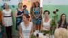 dsc00221_small.jpg